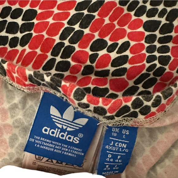 - ADIDAS OUTFIT - Picture 6 of 6